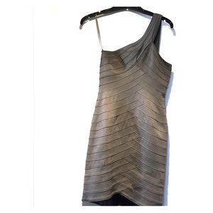BCBGmaxazria bodycon dress - Gray